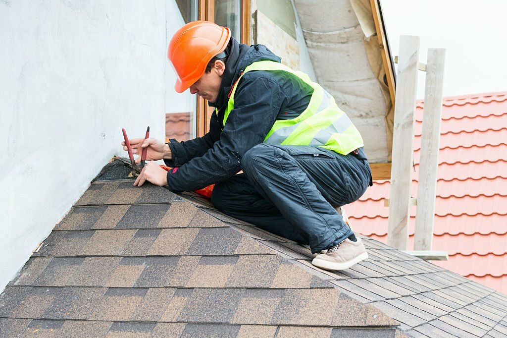 Best roofing company in Apex for roof repairs